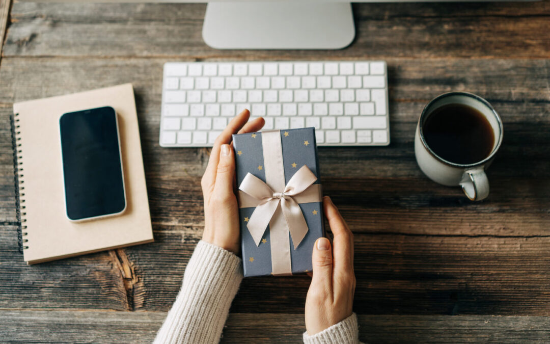 Holiday Inspiration: 6 Appreciation Gifts for Clients and Employees